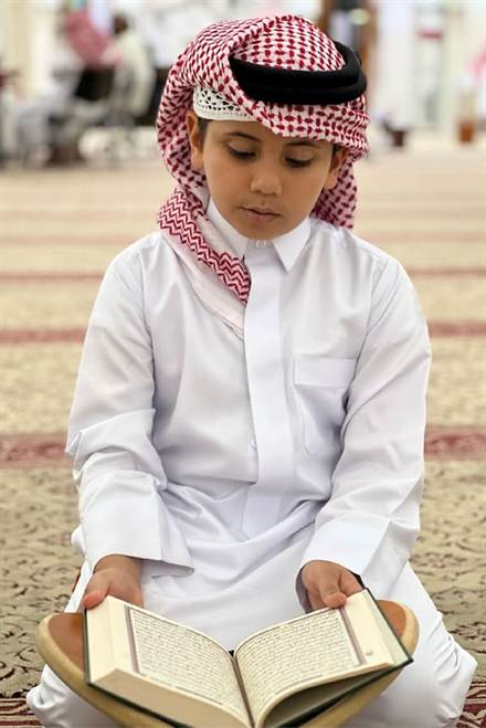 طلاب في أحد برامج المركز